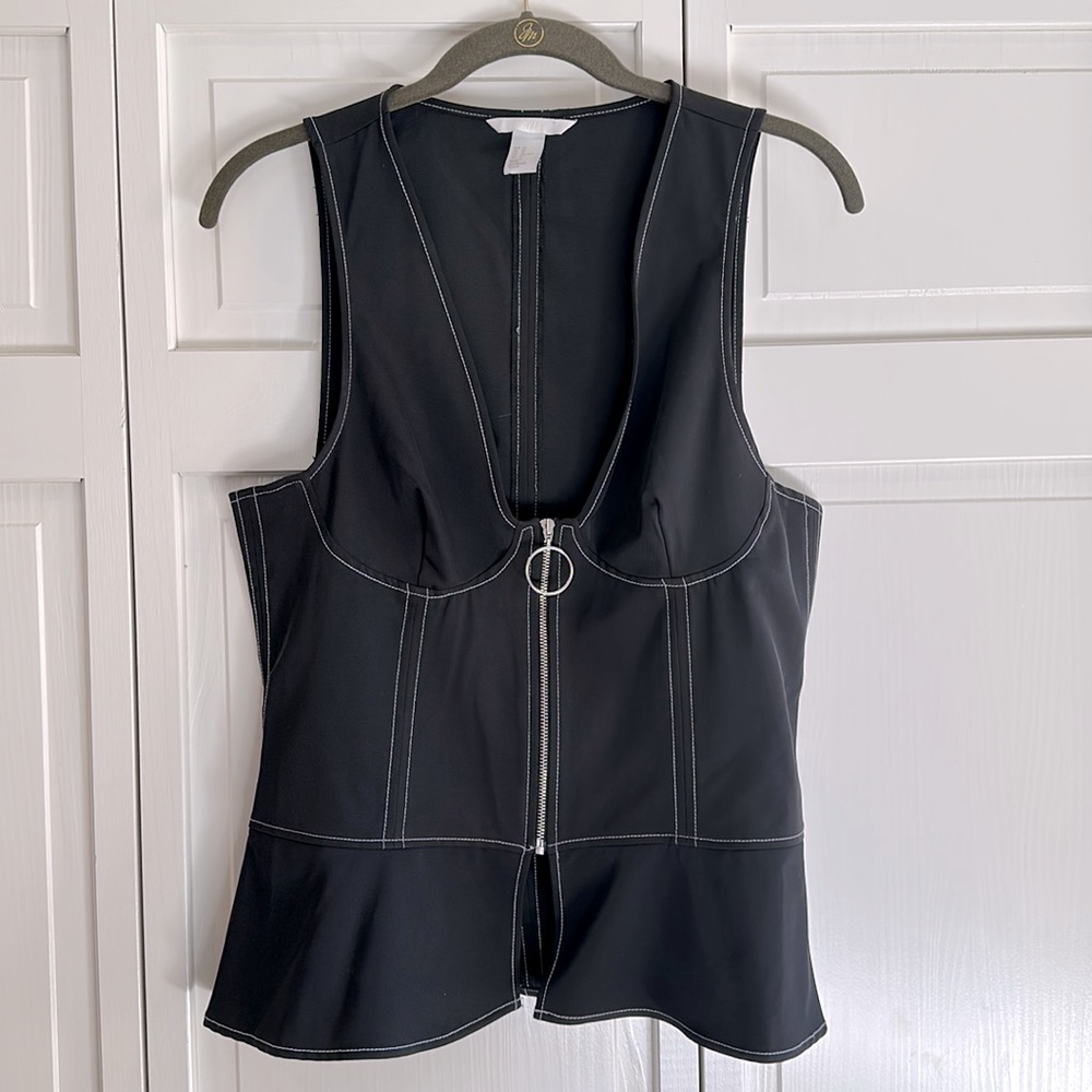 H&M unique rare fitted zip front black bustier vest